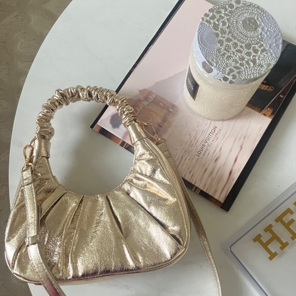 Metallic crossbody - Picture 2 of 4